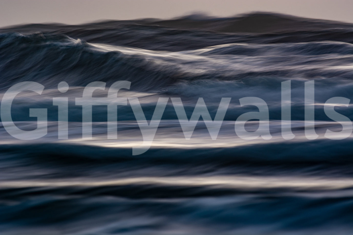 A detail of the brushstrokes and tones in the design.