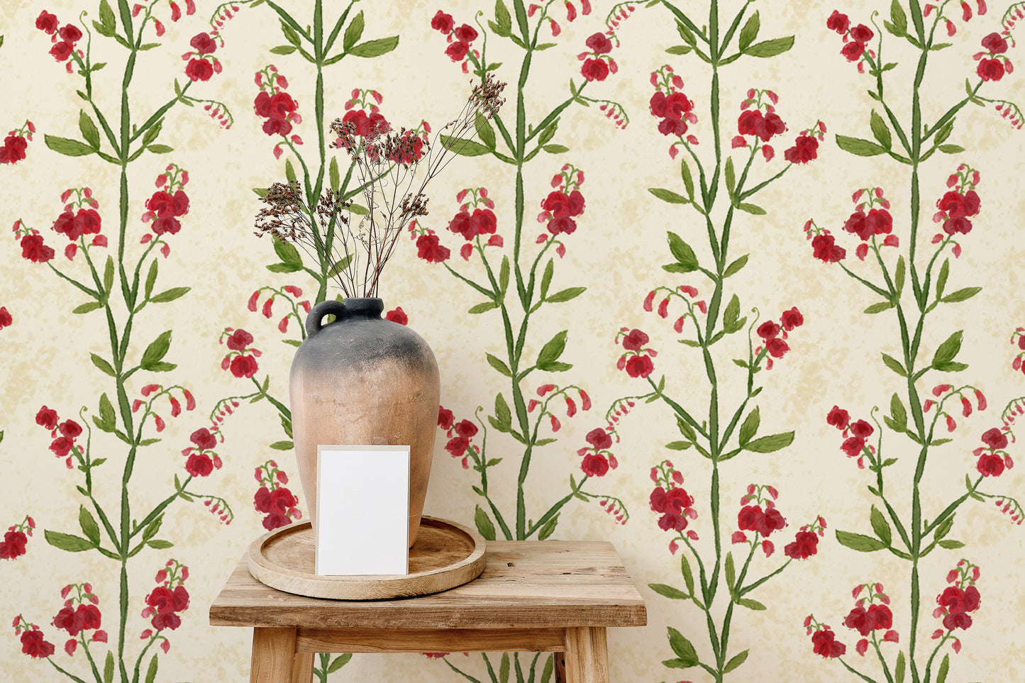 Sweet peas design wallpaper with vibrant magenta leaf details.