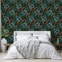 Wild animal print wallpaper for unique wall décor

