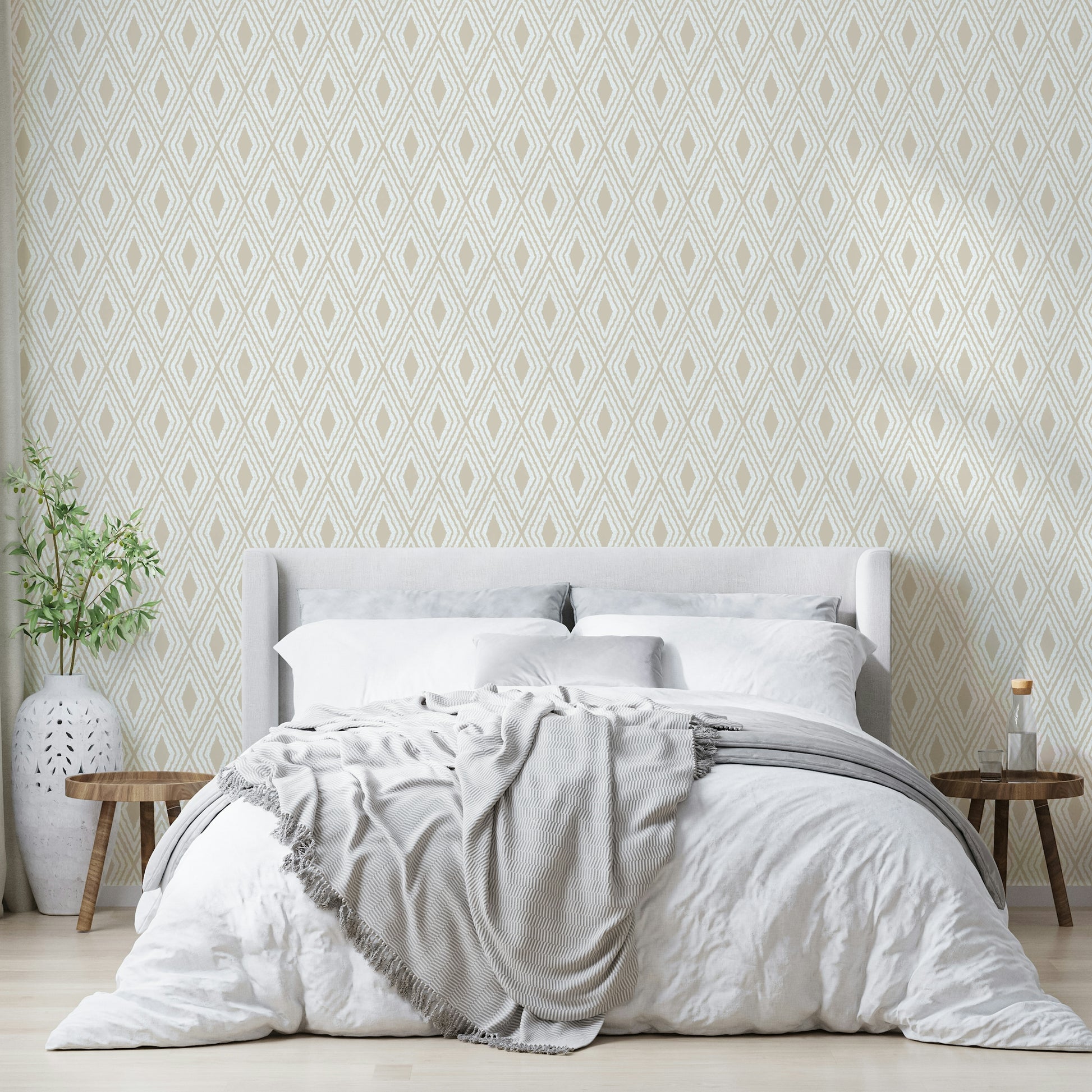 Soft diamond stripe wallpaper for bedroom

