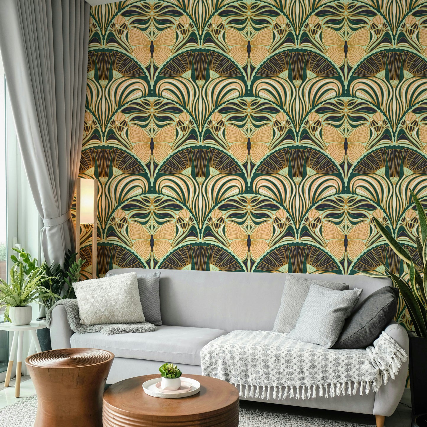 Sophisticated butterfly motif on vintage-style wallpaper

