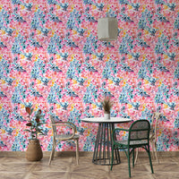 Expressive flower wallpaper with hand-painted look

