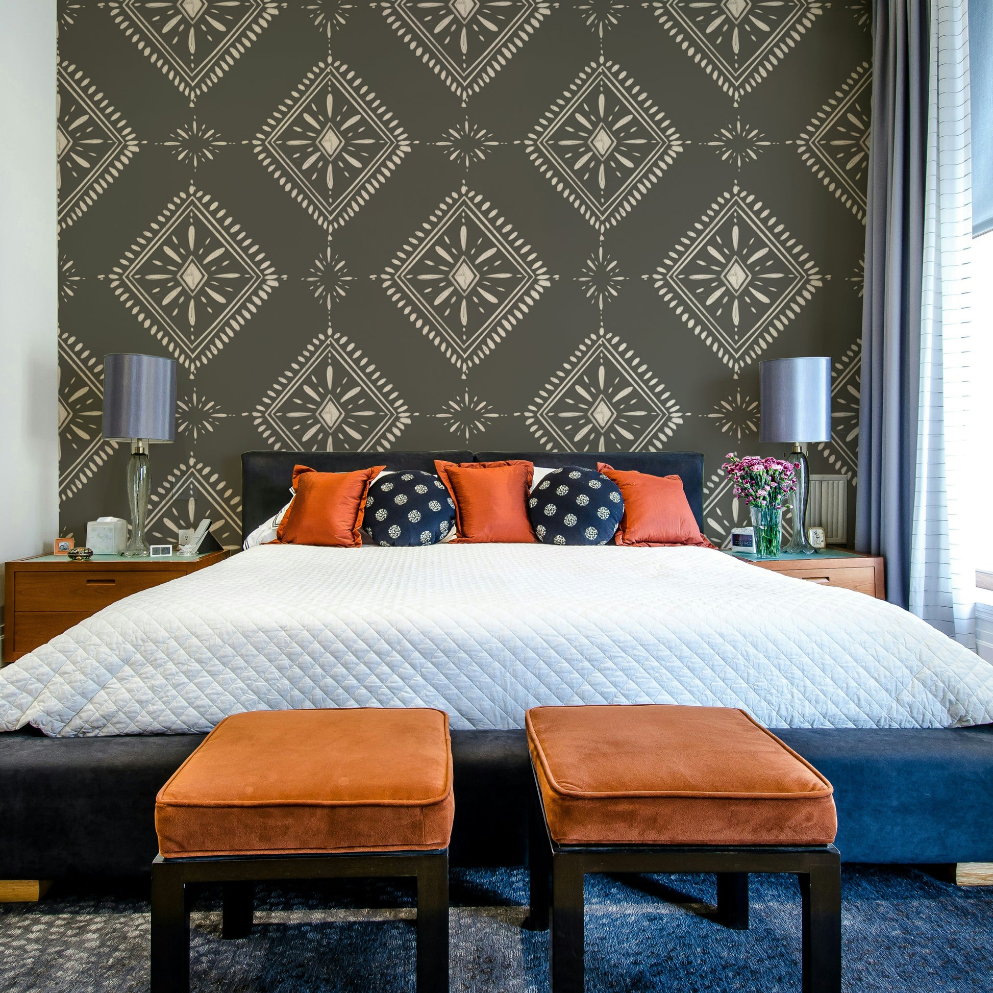 Sophisticated charcoal wallpaper

