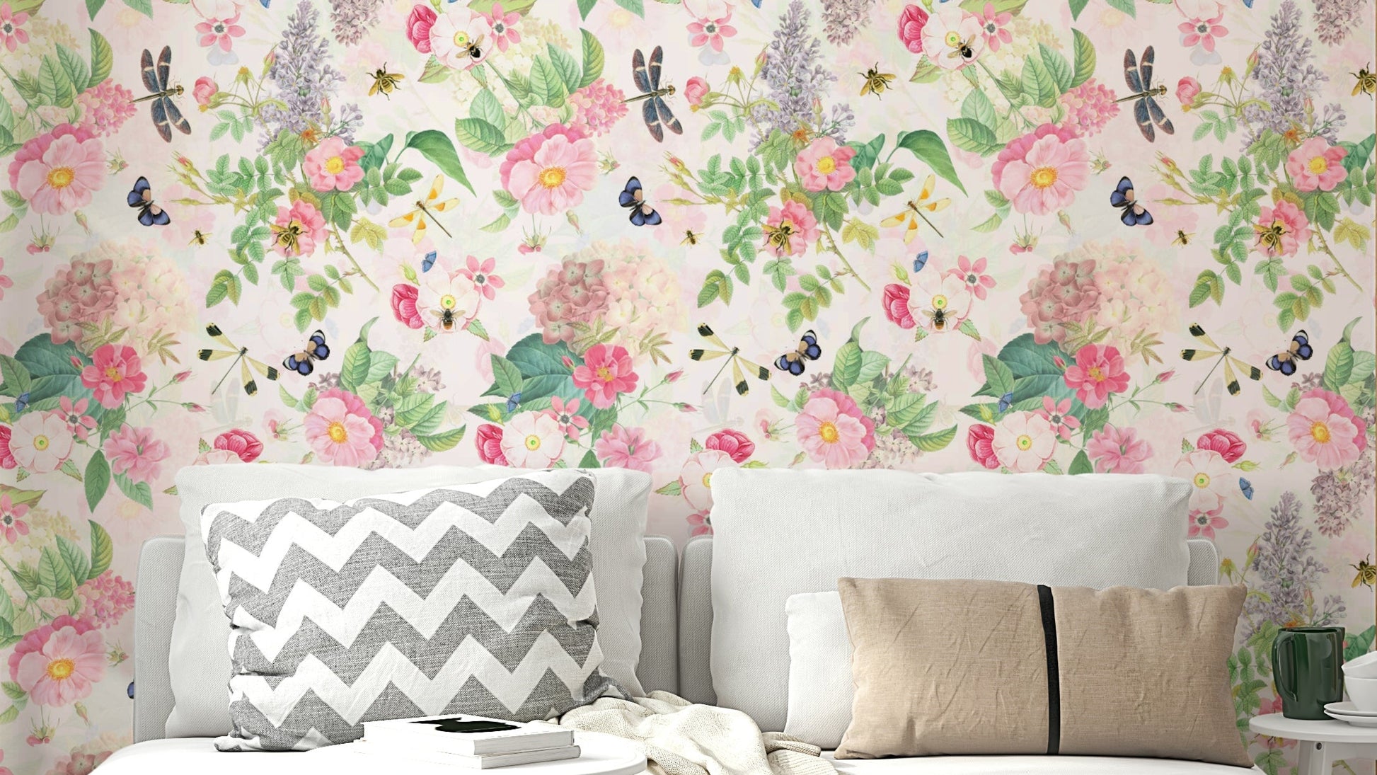 Vintage rose garden wallpaper for walls

