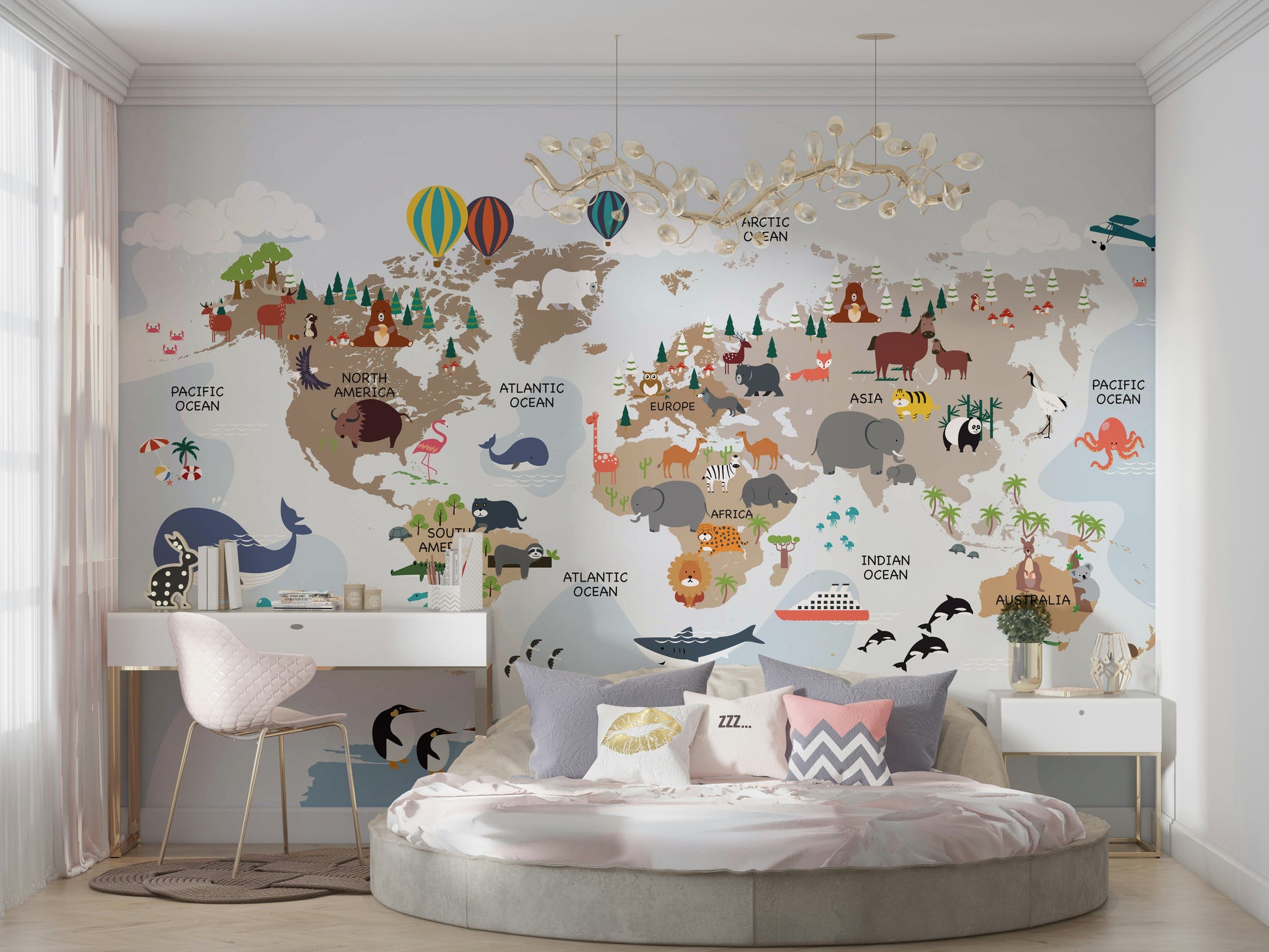 Kids mural wallpaper with animals

