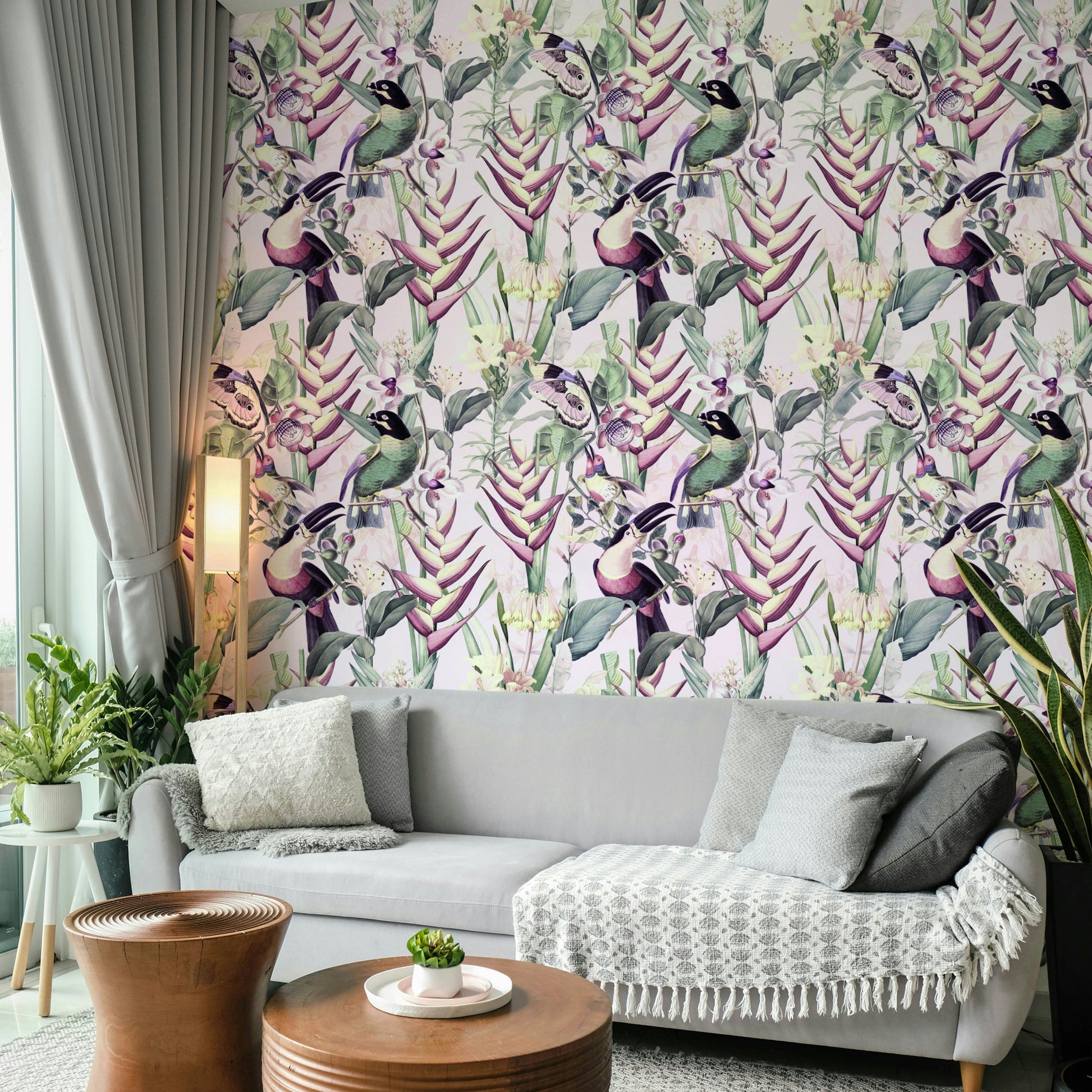 Tropical jungle-themed wallpaper for vibrant interiors

