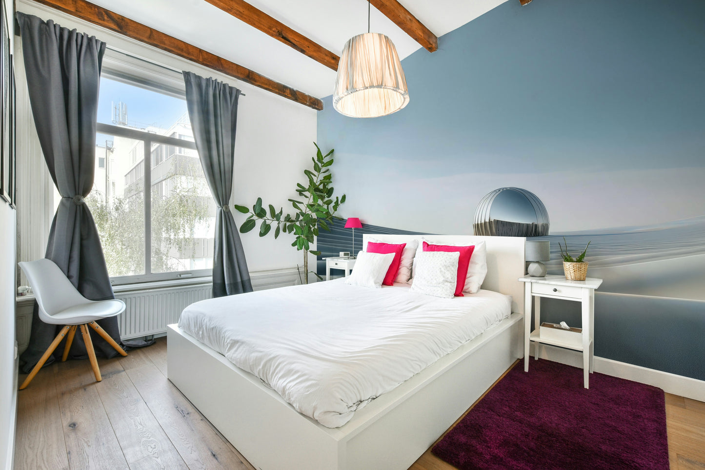 Soft horizon lines in desert-inspired mural wallpaper

