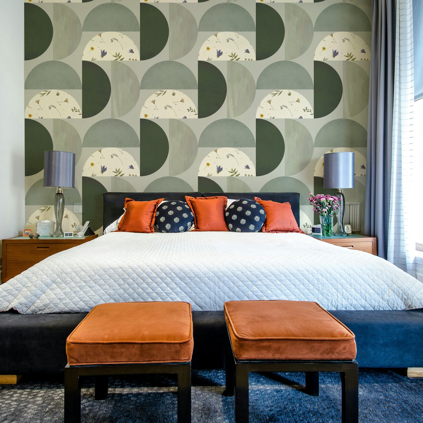 Wallpaper for walls with subtle abstract expression

