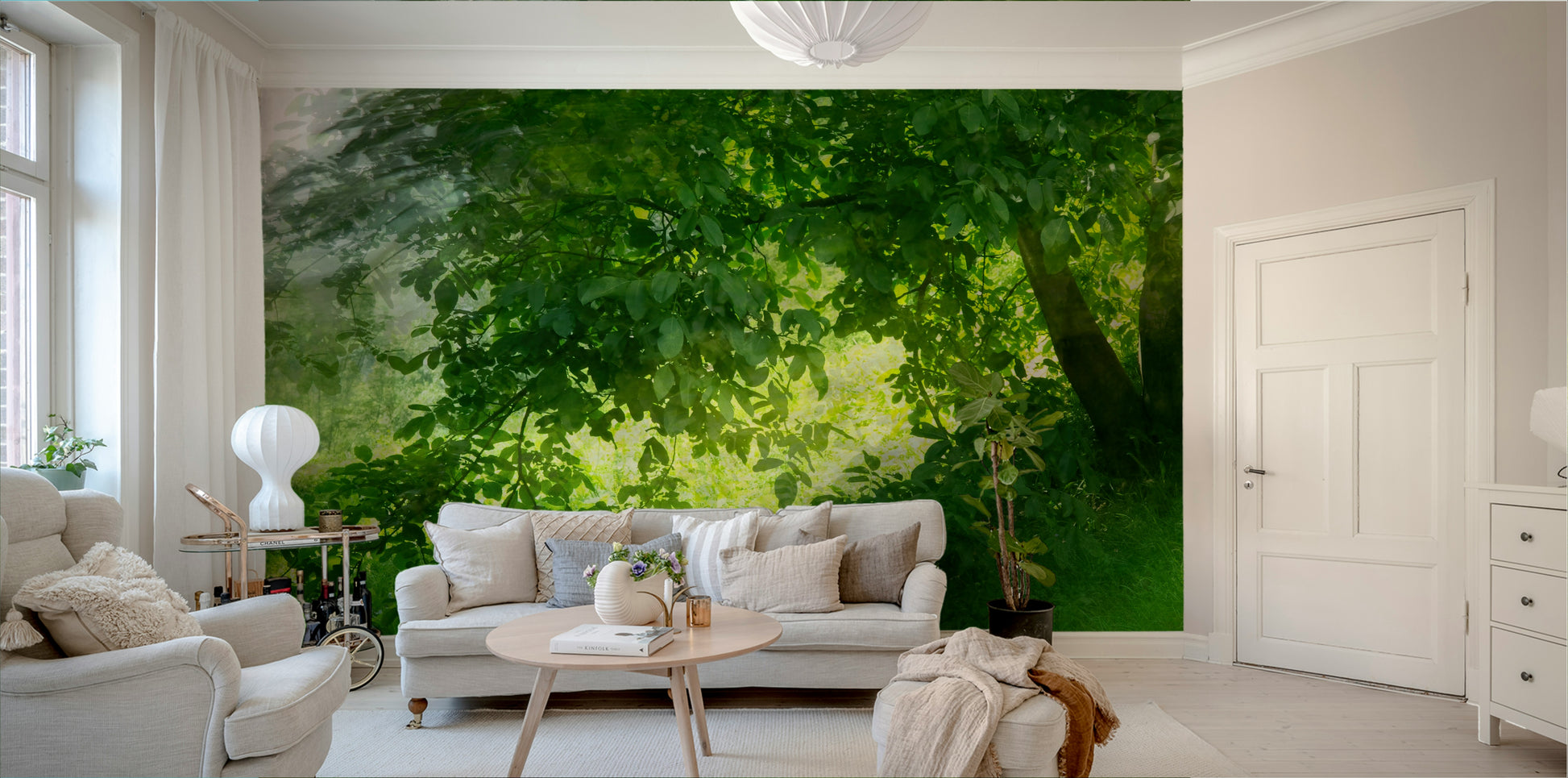 Lush field with tree wallpaper
