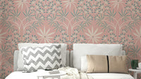 Floral damask pattern wallpaper.

