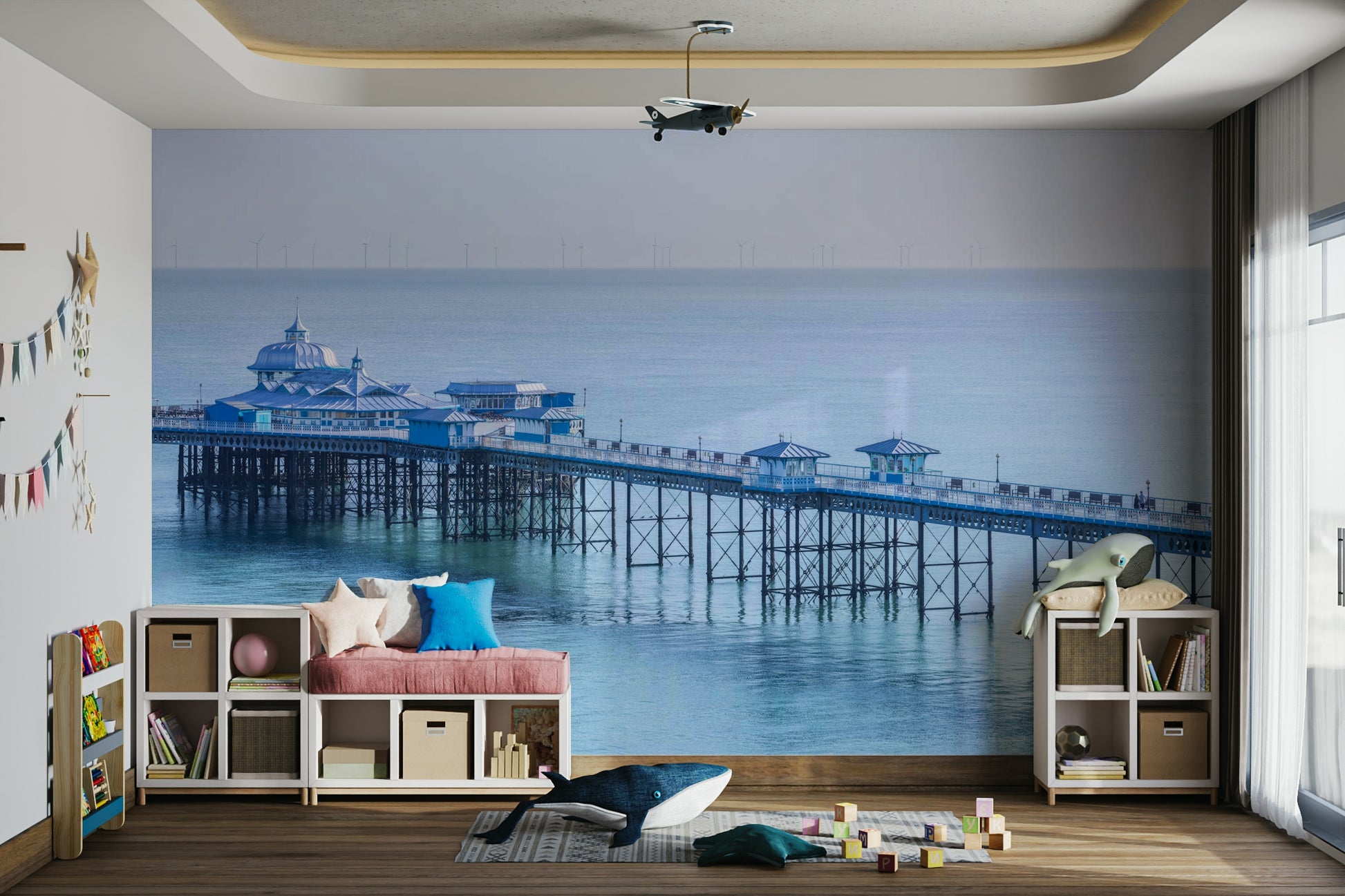 Intricate pier structure.

