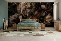 The style is Baroque-inspired and elegant.

