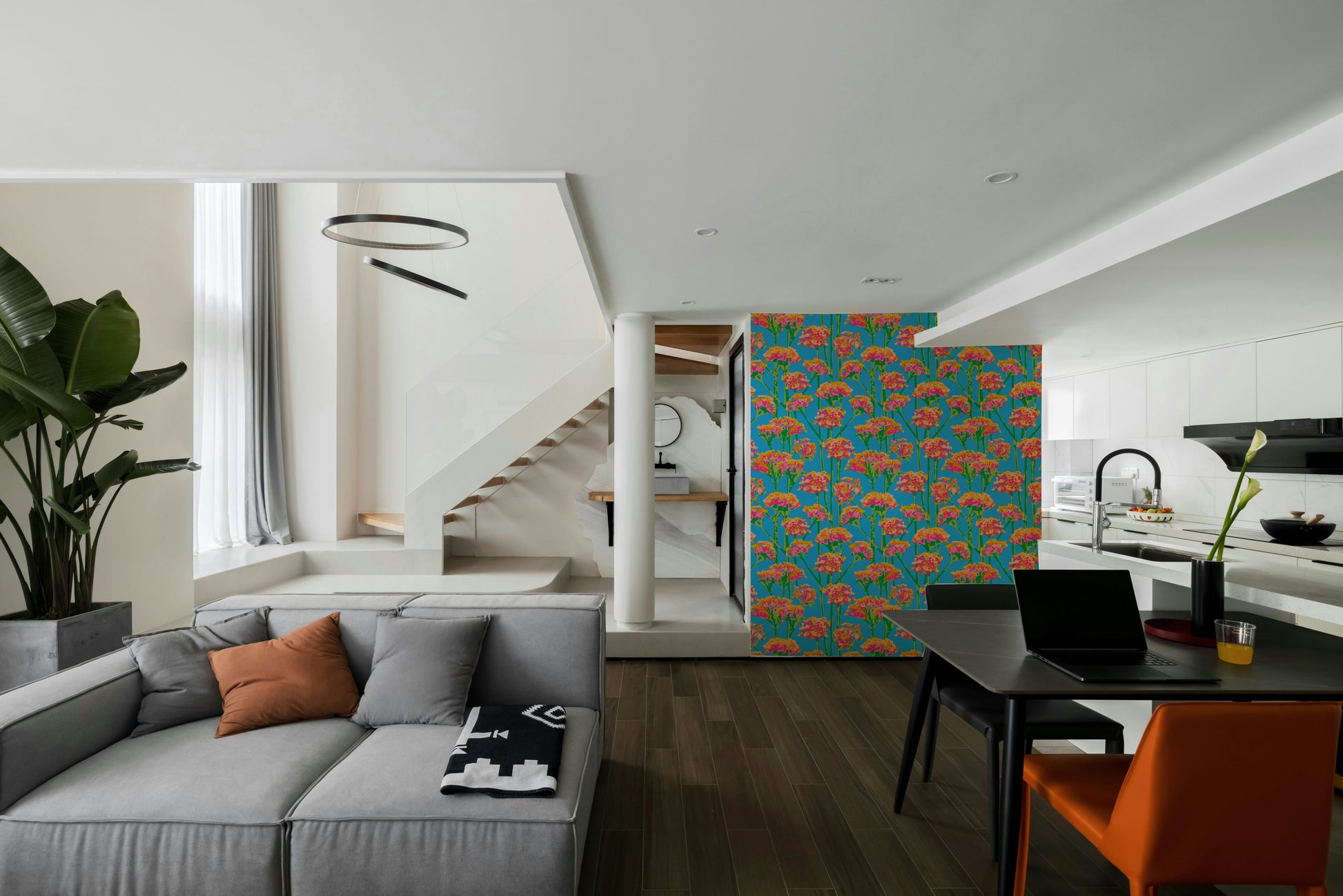 The style is artistic and natural.

