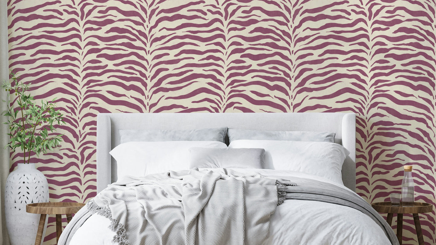 The stripes are in classic black and white, with no other colors.
