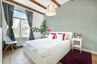 The composition is a harmonious, flowing pattern.

