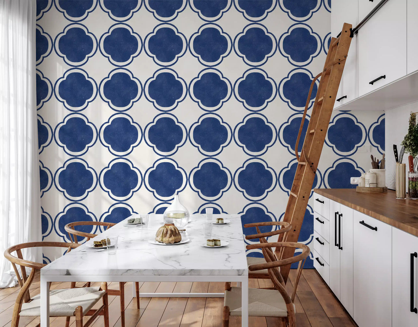 Mediterranean Quatrefoil Decor - Blue Wallpaper⁠