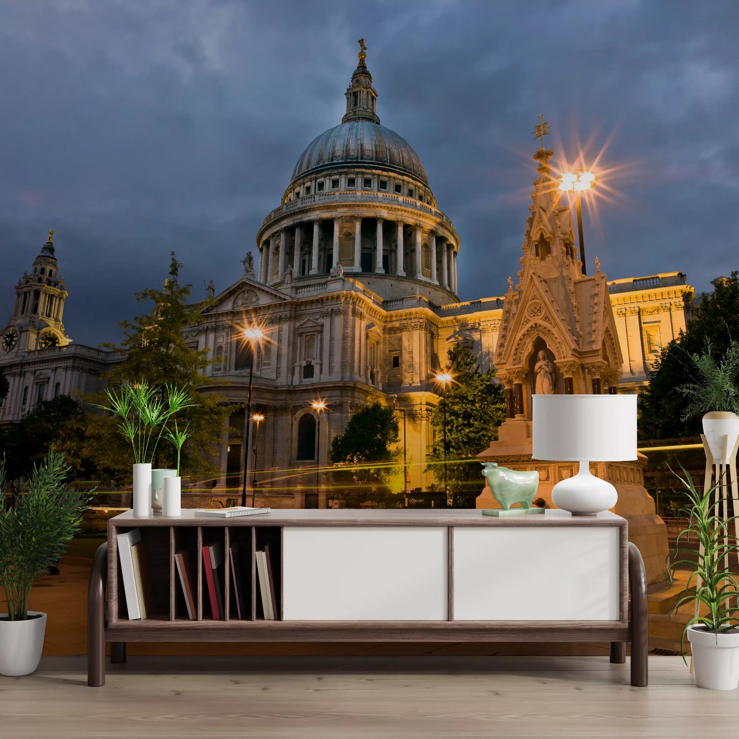 Use the St. Paul's Dome wall mural to give a Hallway backdrops  London architecture mood.
