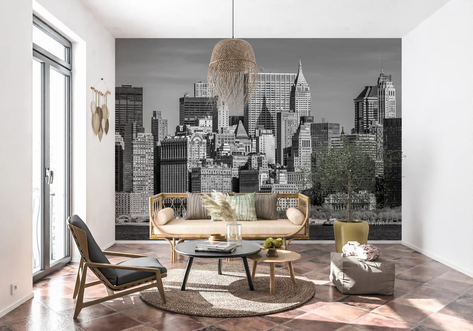 Lounge zones include the Manhattan Monochrome Majesty wall mural.