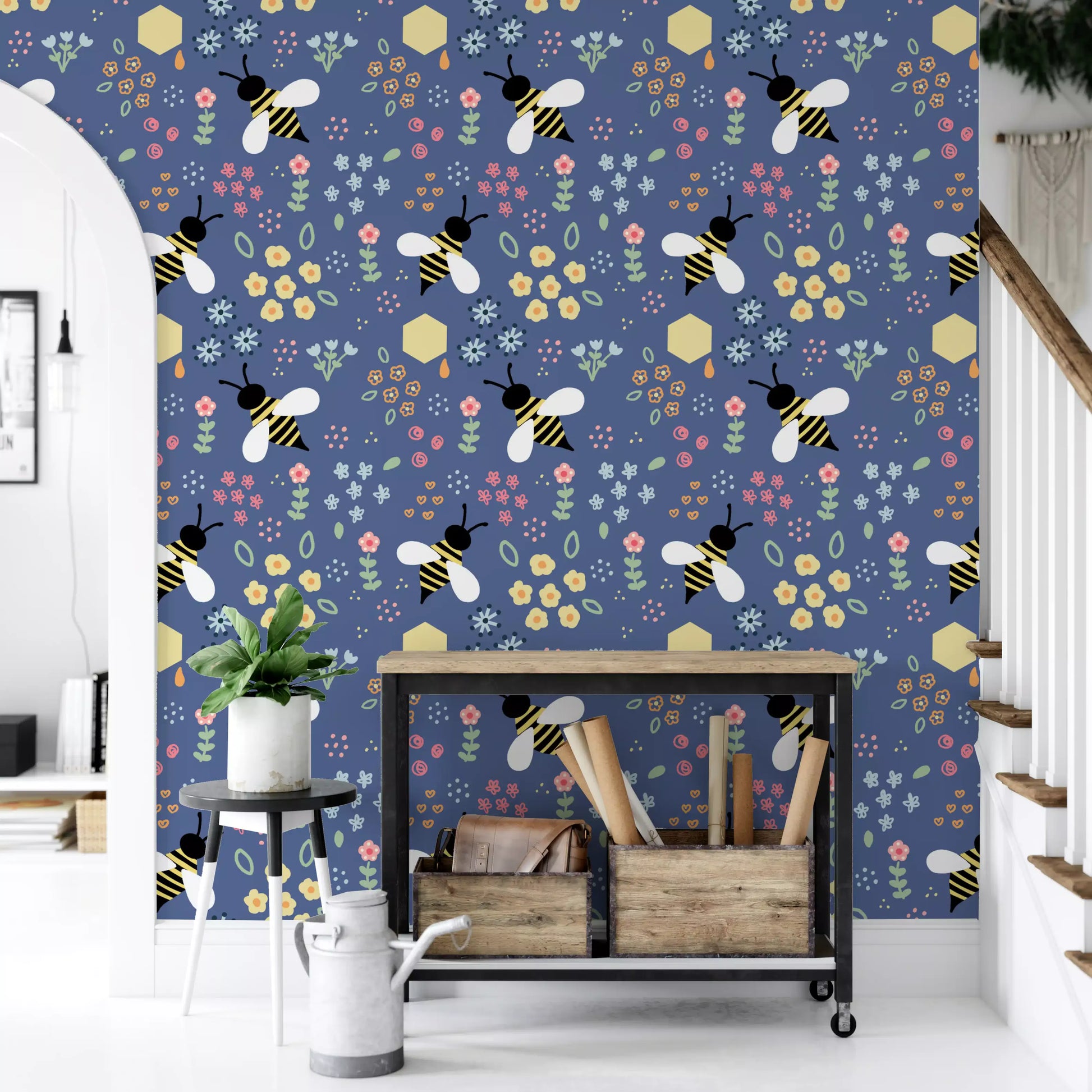 Pale blue daisy and dot clusters fill the bee and bloom wallpaper
