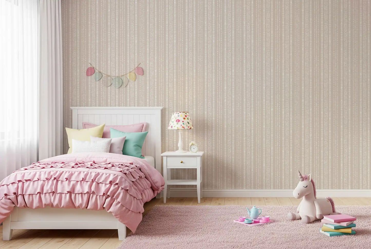 Subtle Creamy Beige Linear Motif Wallpaper⁠