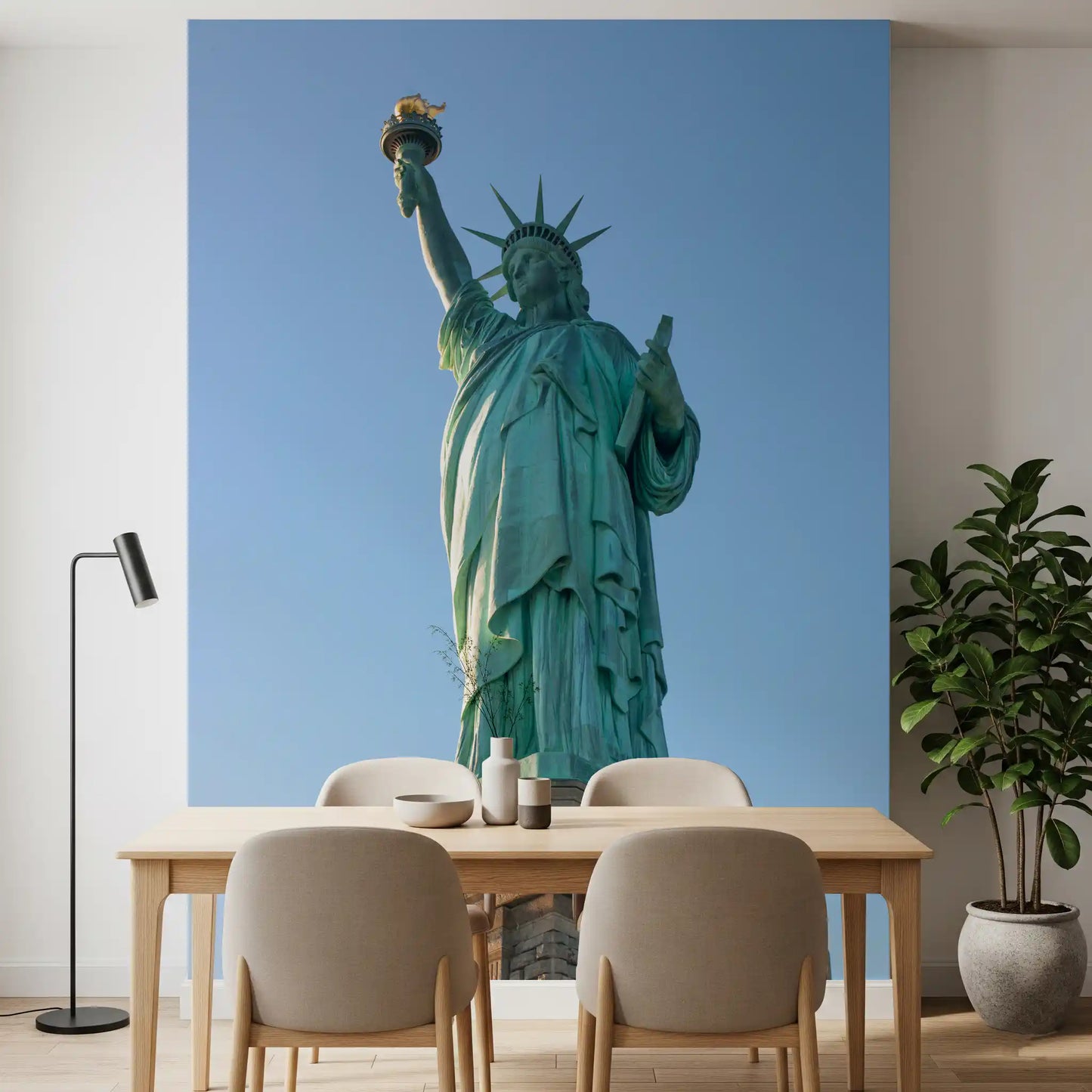 Iconic Lady Liberty Statue Wall Mural