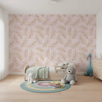 Golden Palm Leaf Outline Pattern Wallpaper⁠