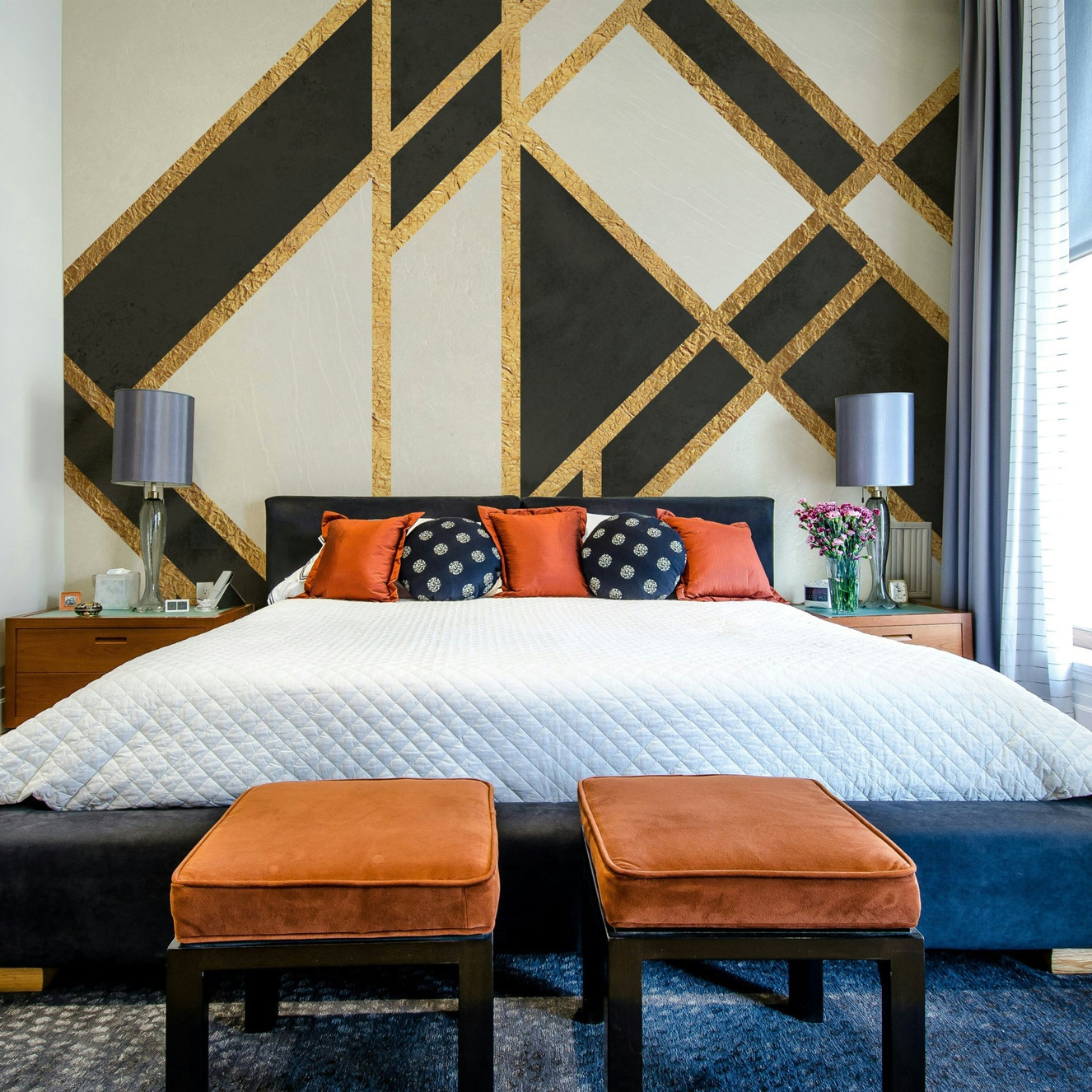 Elegant Art Deco black and white wall mural design

