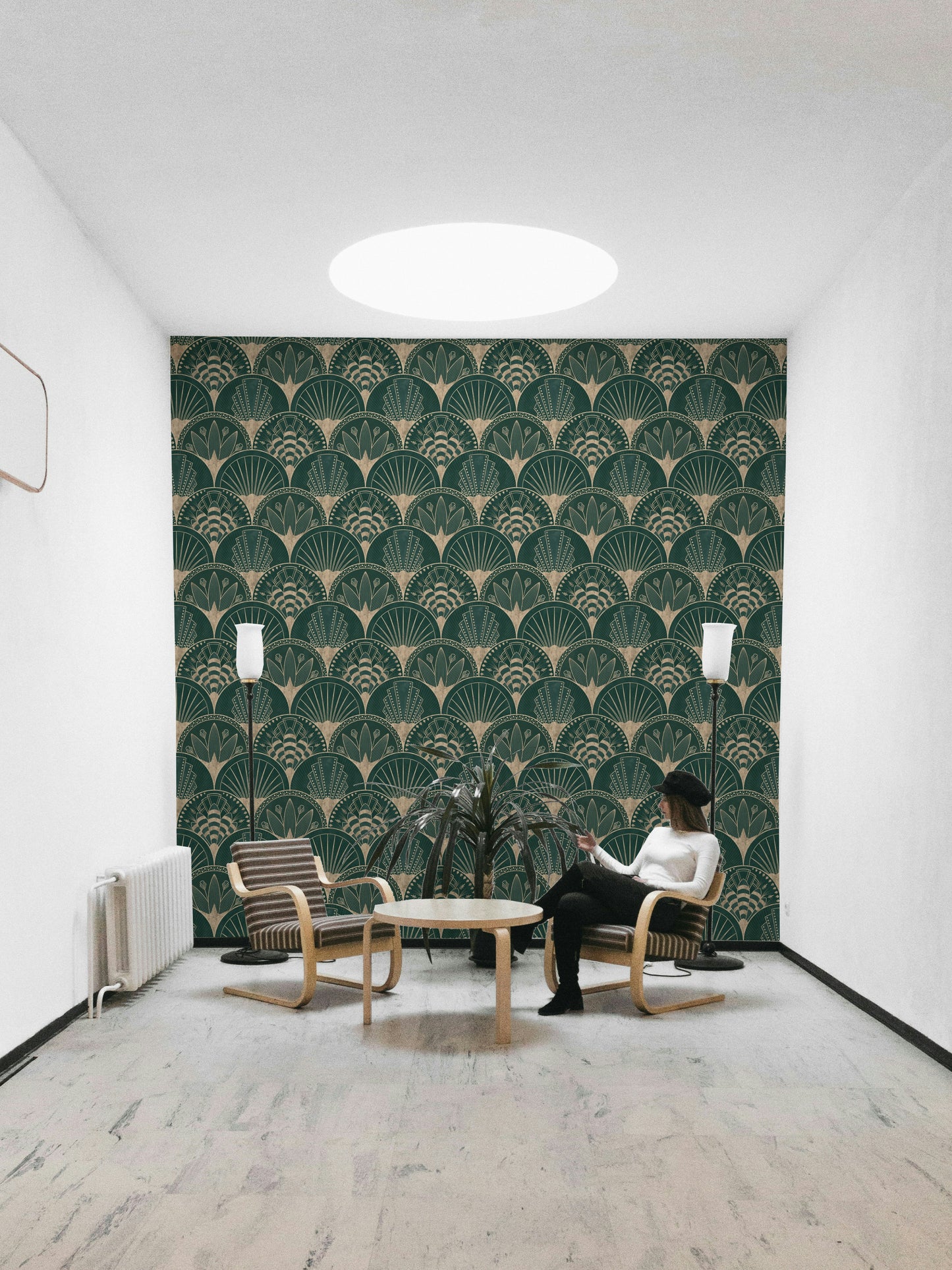 Classic golden pattern design

