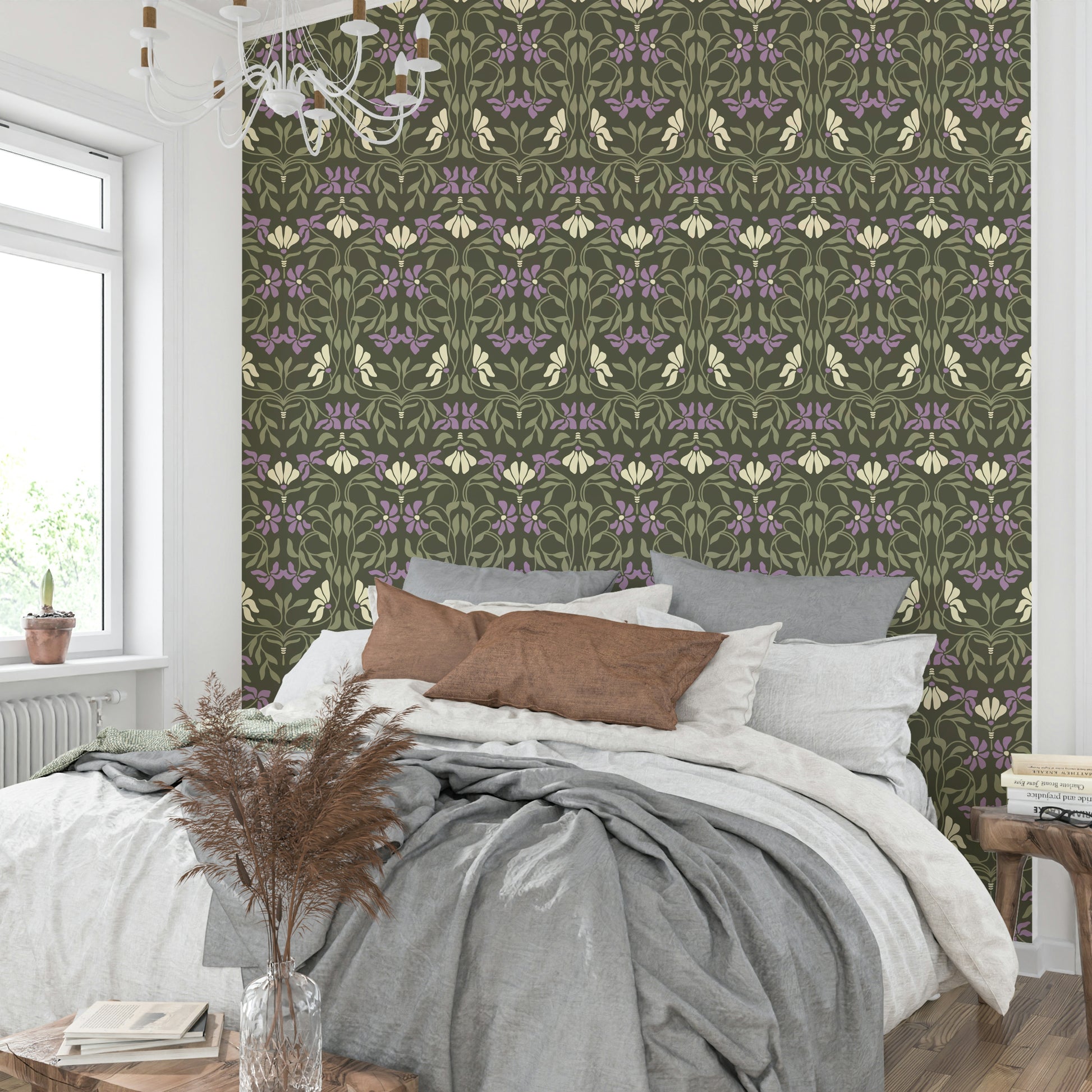 Elegant vintage wallpaper with flowing florals

