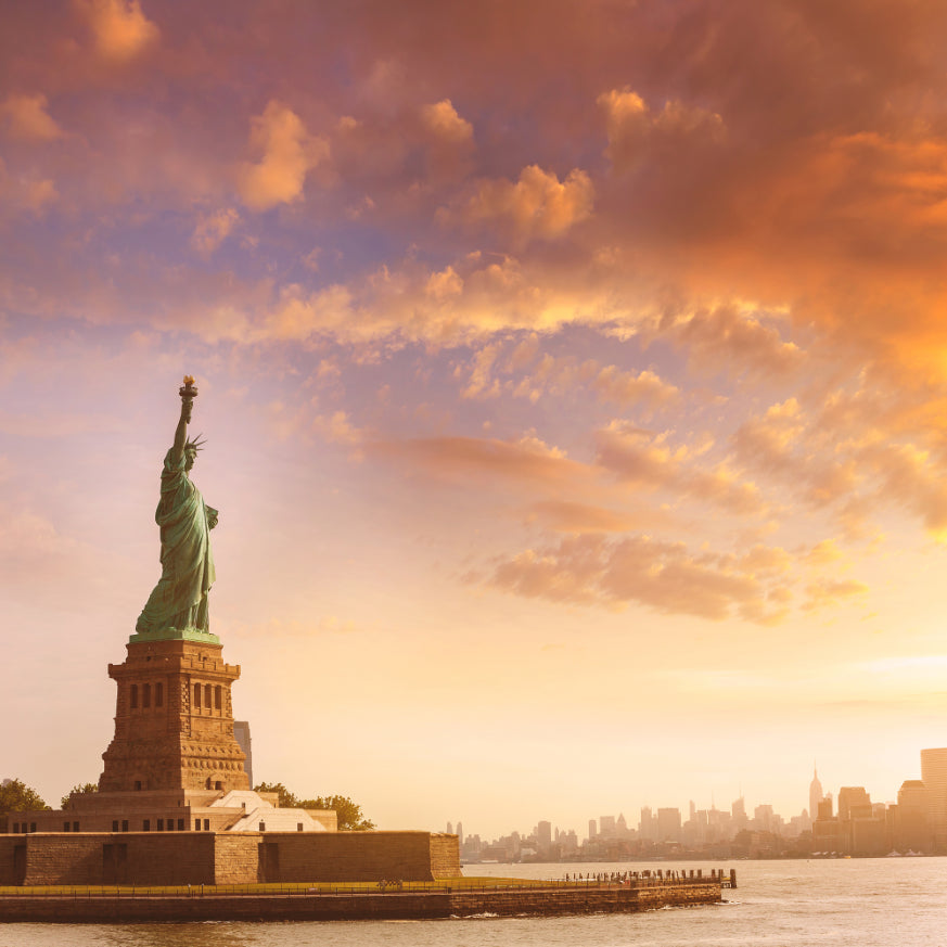Statue of Liberty New York Manhattan USA Wallpaper in your room