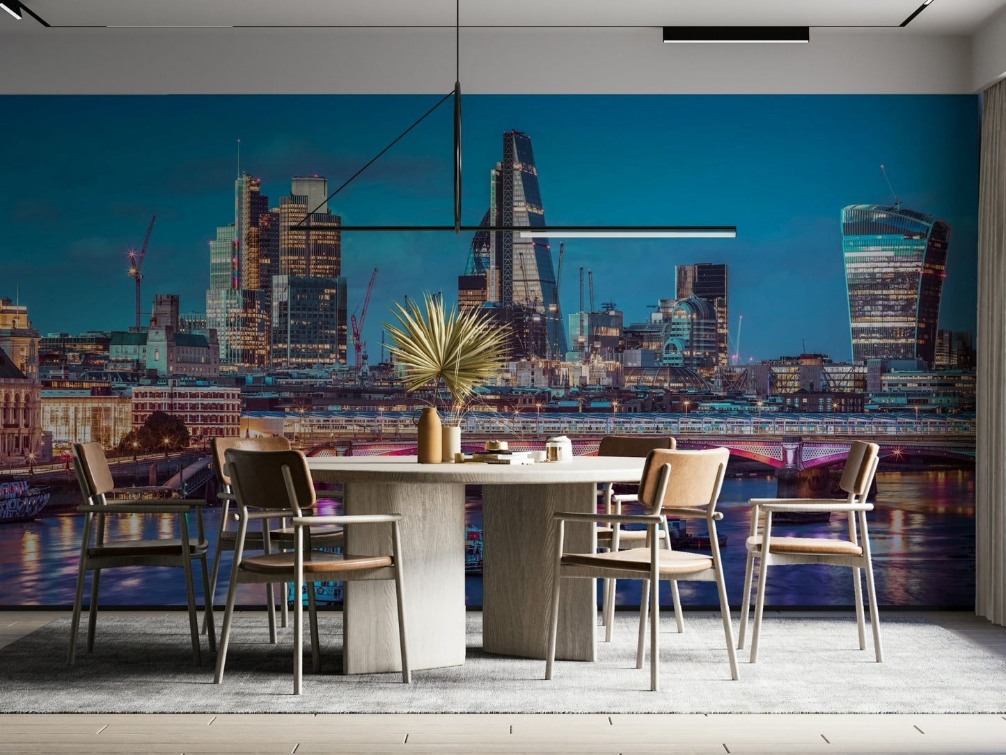 City wallpaper featuring St. Paul's Cathedral and Blackfriars Bridge in a modern apartment

