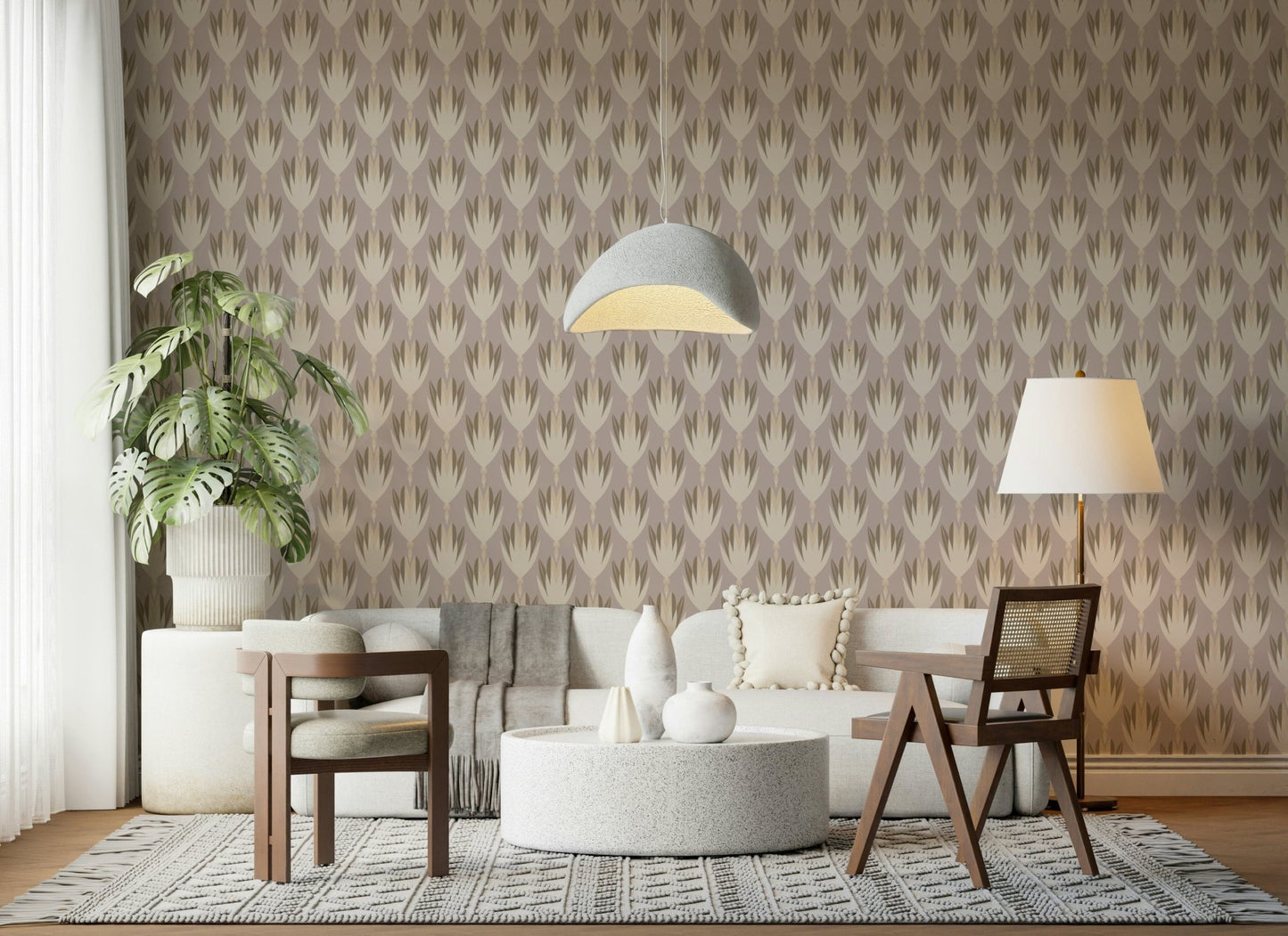 Vintage style bloom wallpaper with layered leaves