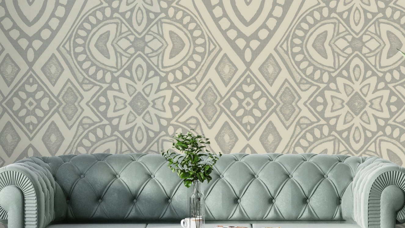 The style is boho and feels very connected to a sense of art.

