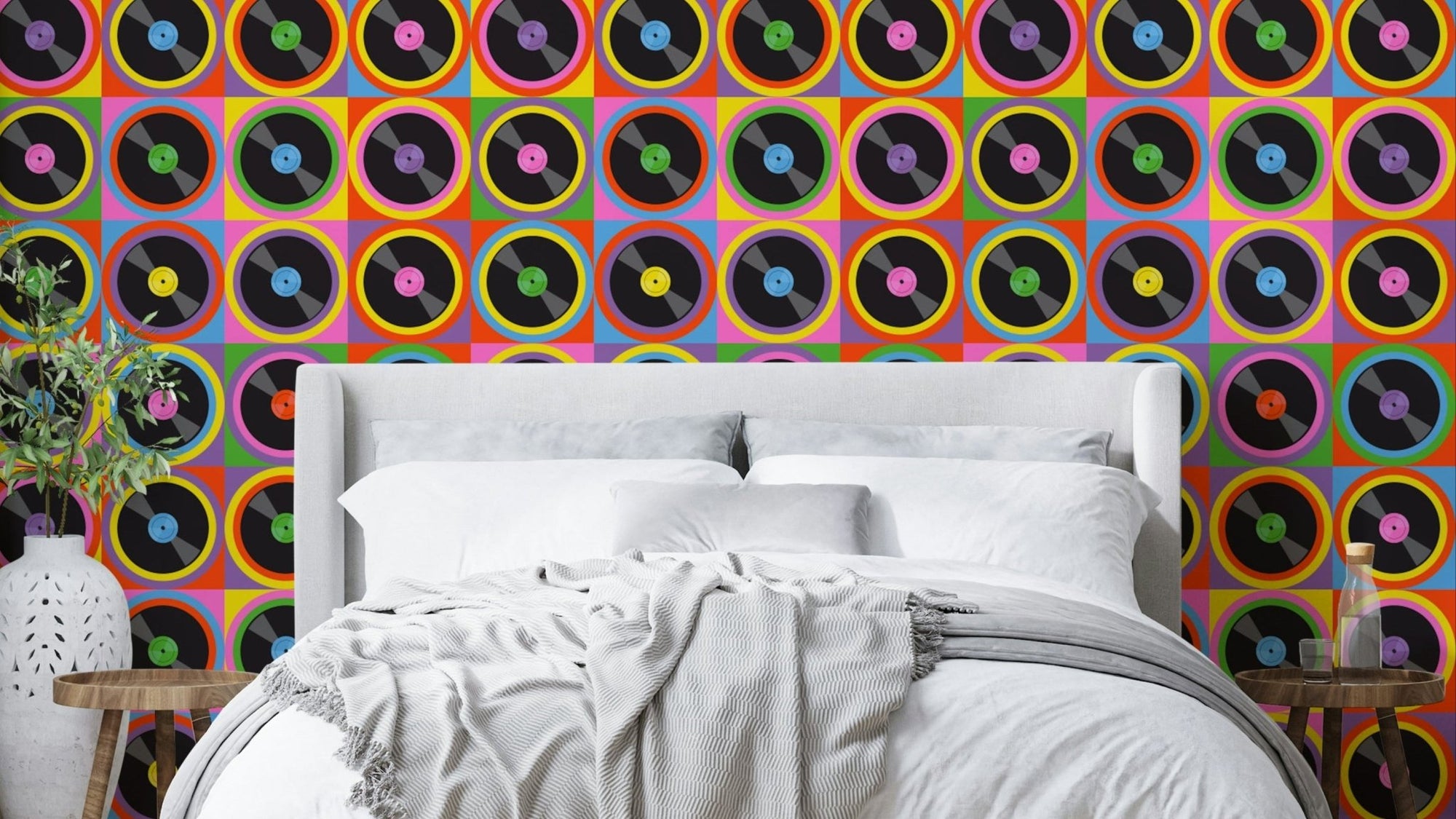 A bold and vibrant retro wallpaper pattern.
