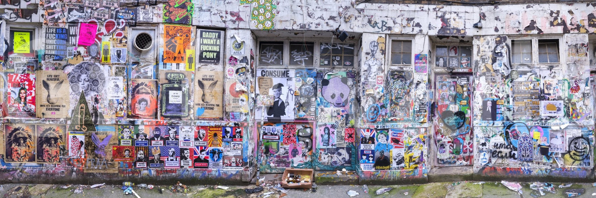 The design is non-realistic and interpretive.

