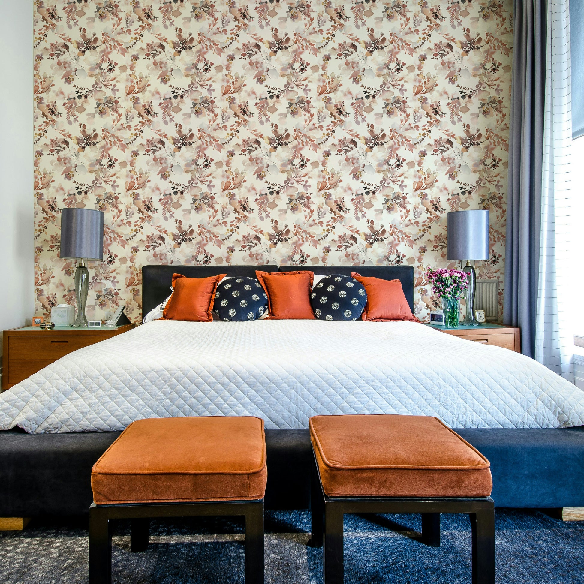 Terracotta wallpaper with chinoiserie florals

