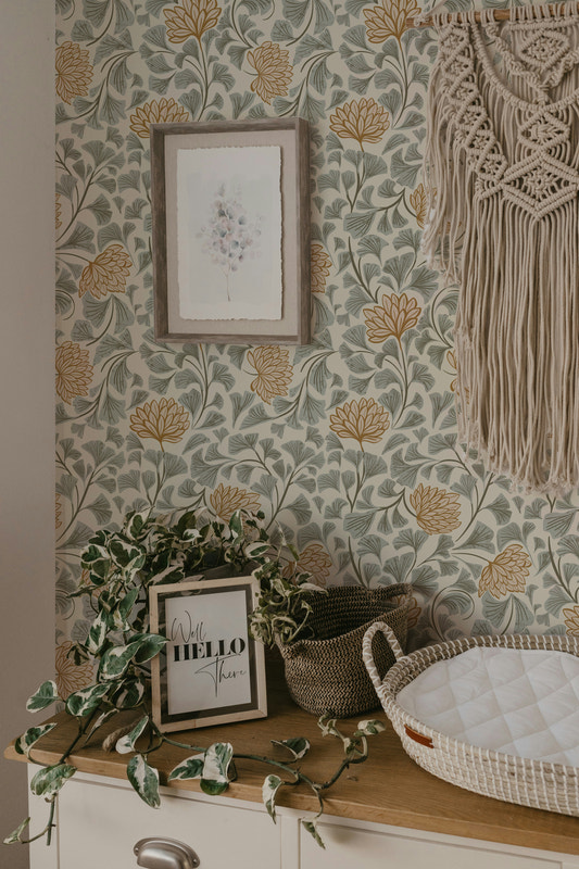 Dancing Bloom