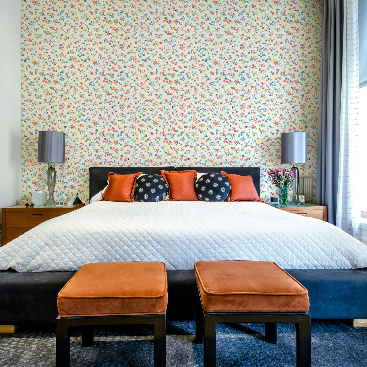 Delicate minimal floral wallpaper for bedrooms

