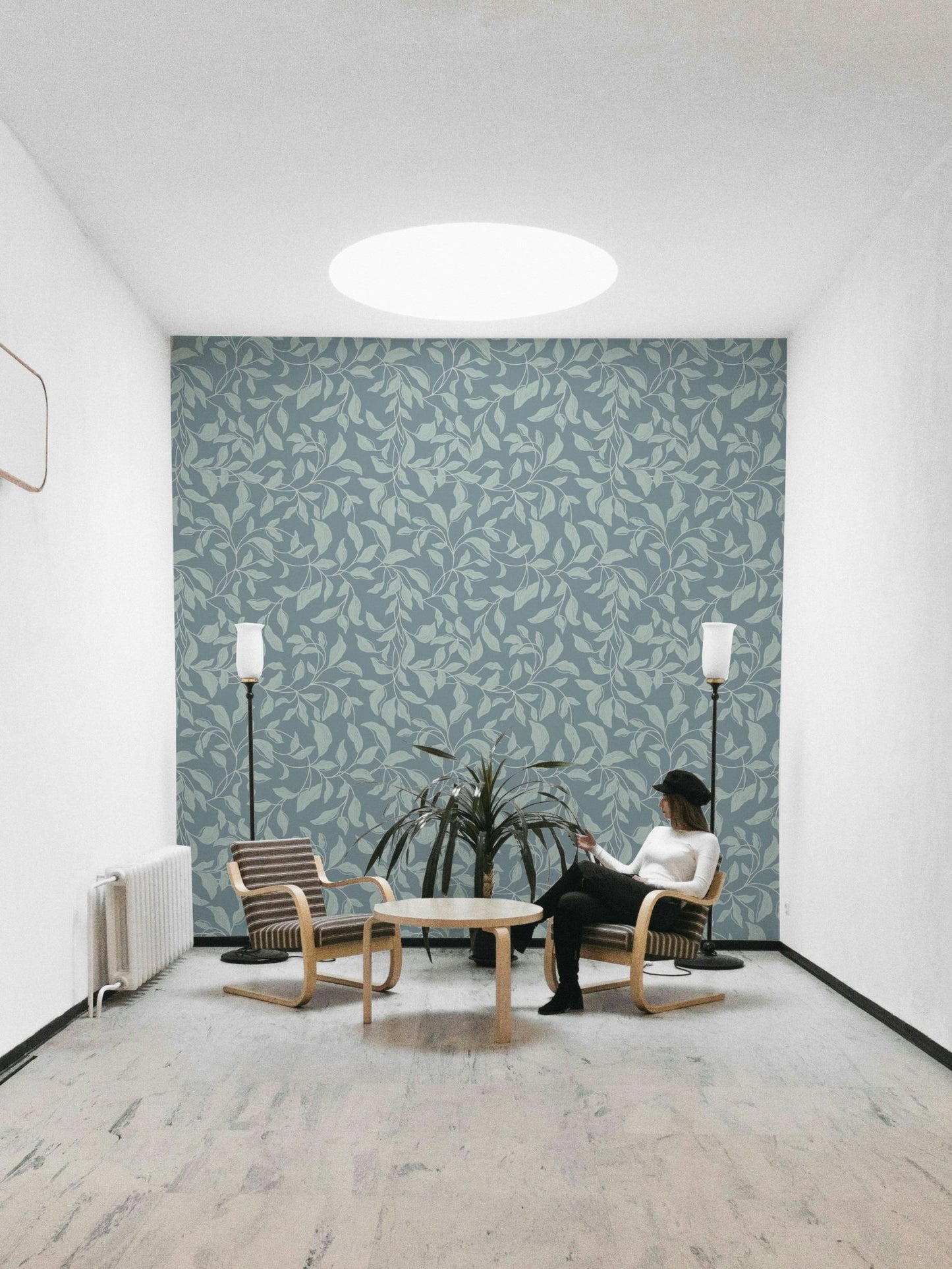 The design repeats seamlessly across the surface.
