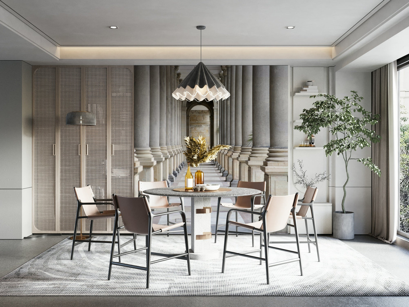 Series of grand columns or pillars.

