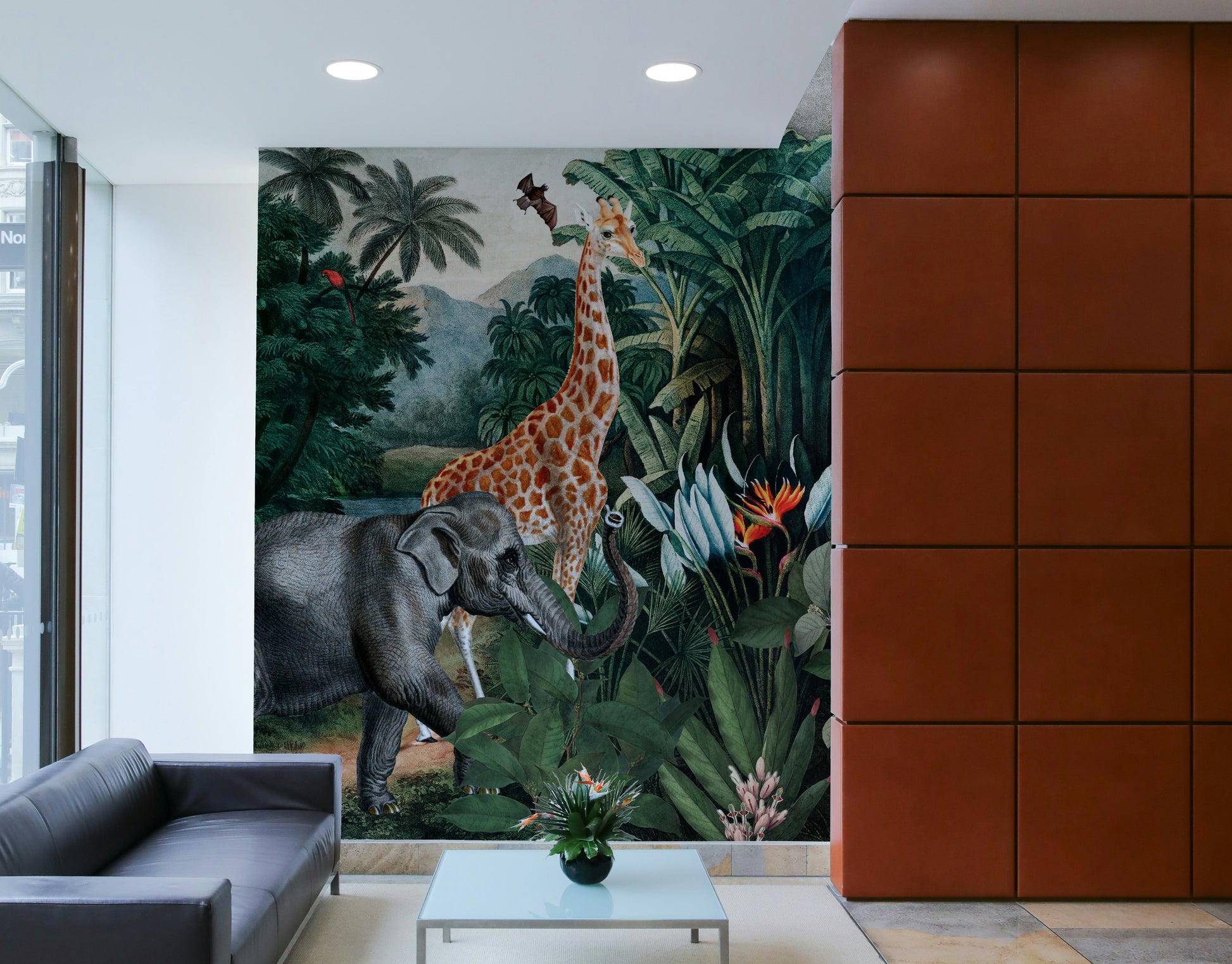 Kids' animal wall wallpaper

