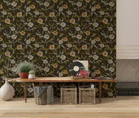 Velvety Faded Floral Old Fashioned display, intricate classic pattern wallpaper.