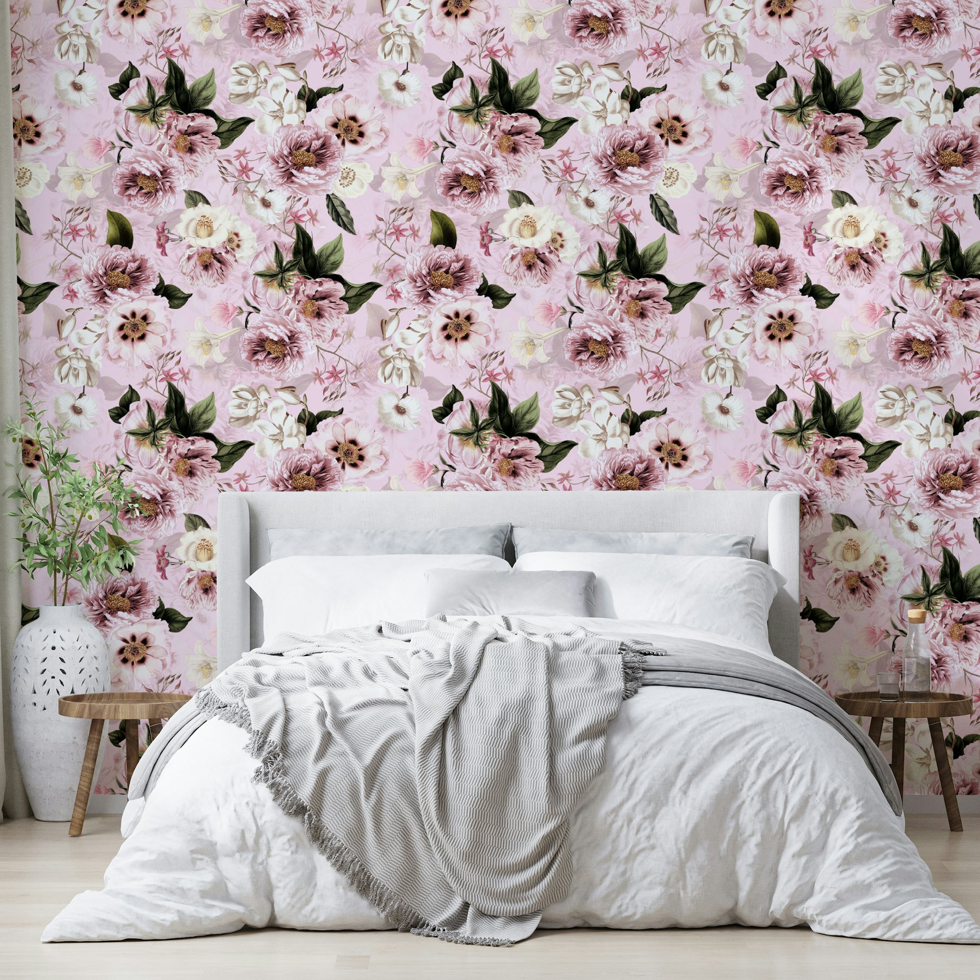 Heritage style floral wallpaper with grandmillennial flair

