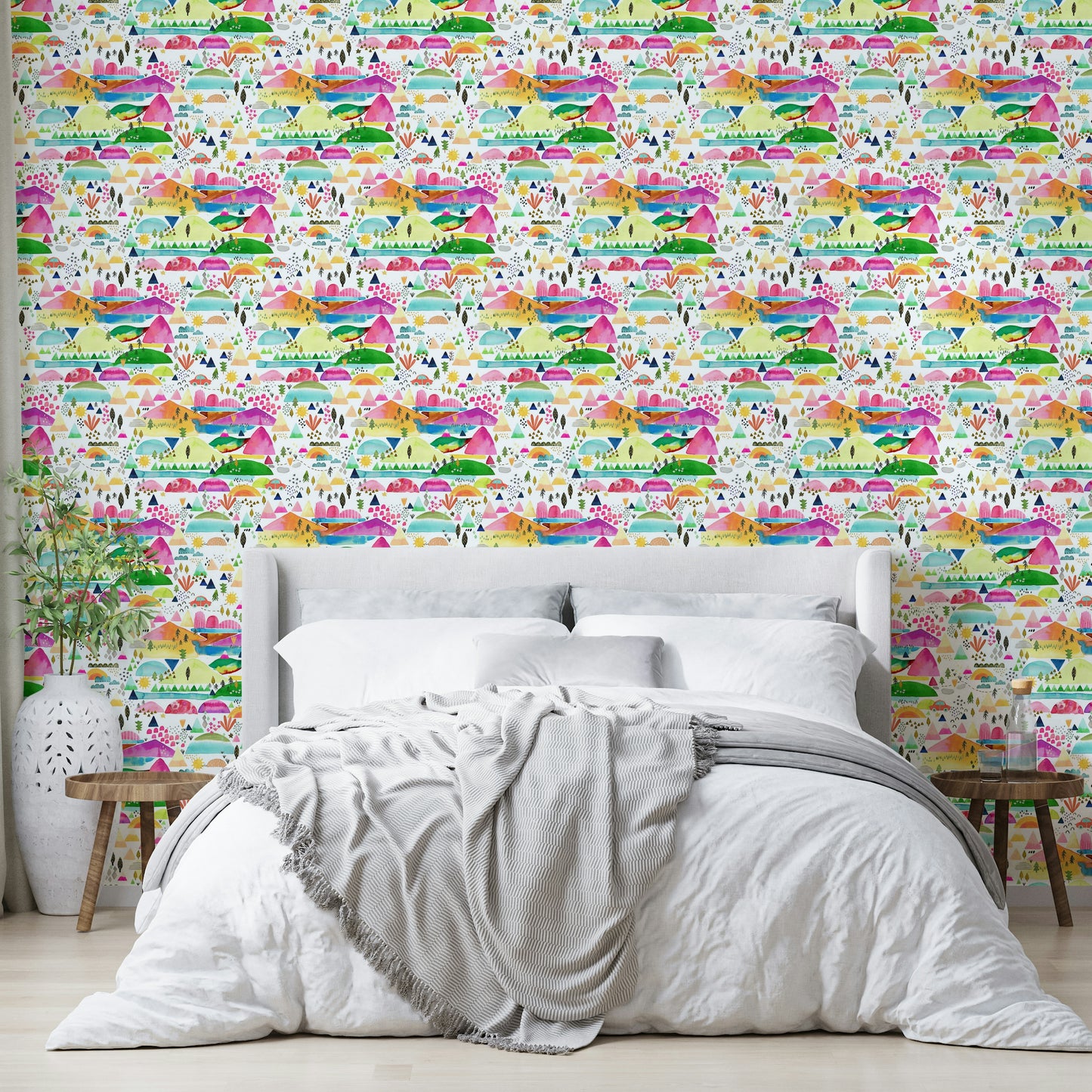 Fun mountain scene wallpaper for boys and girls

