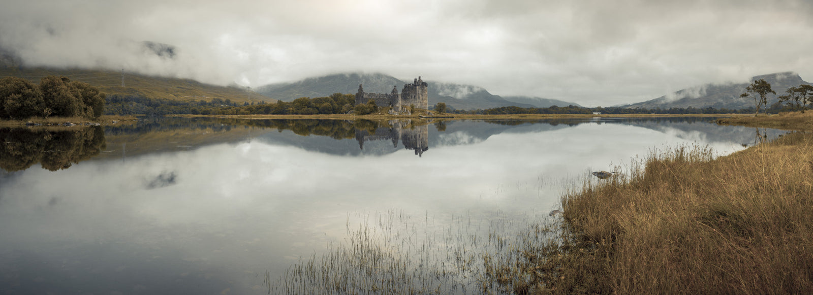 Kilchurn Castle Wall Mural