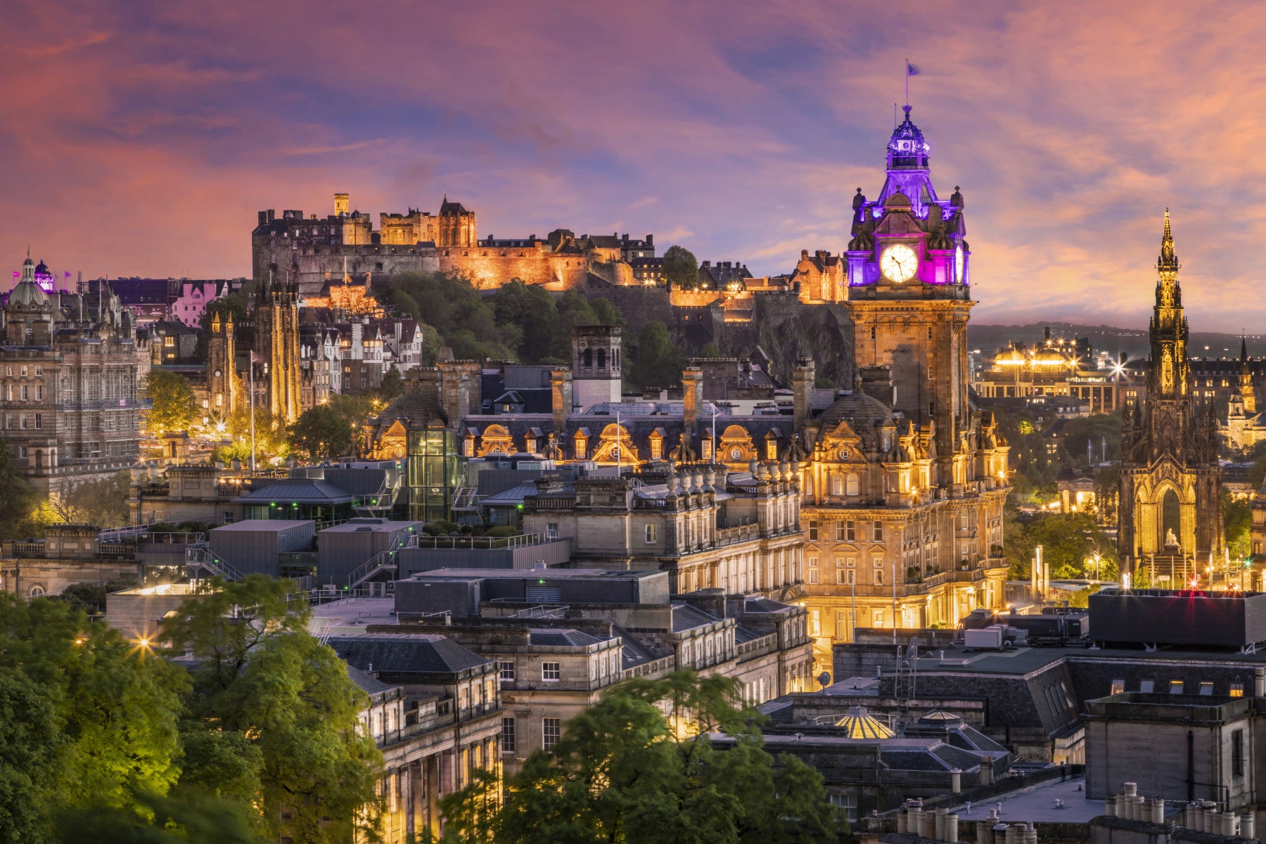 Fantastic sunset in Edinburgh  Wall Mural