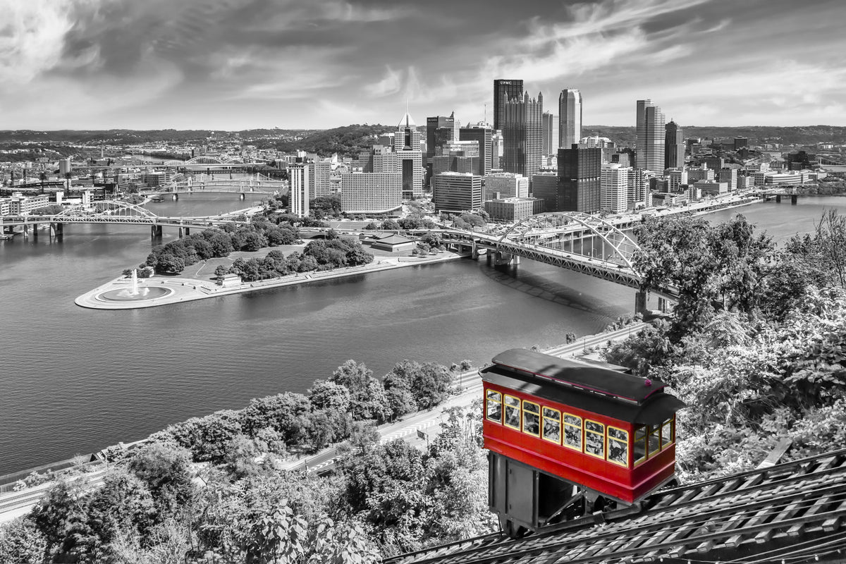 Impressive Pittsburgh Skyline with Duquesne Incline | colorkey Wall Mural in your room — zoomed
