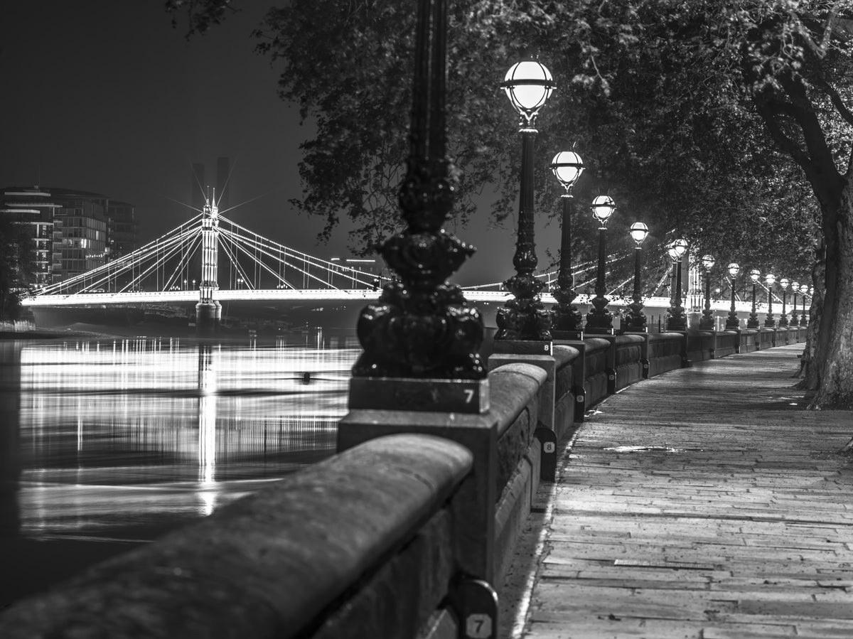 Albert Bridge Walkway Lamps Wall Mural in your room — zoomed