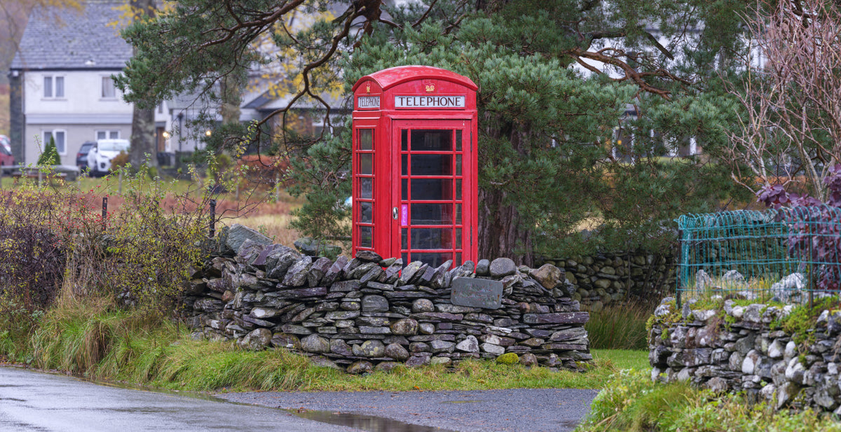 English Calling Box Wall Mural in your room