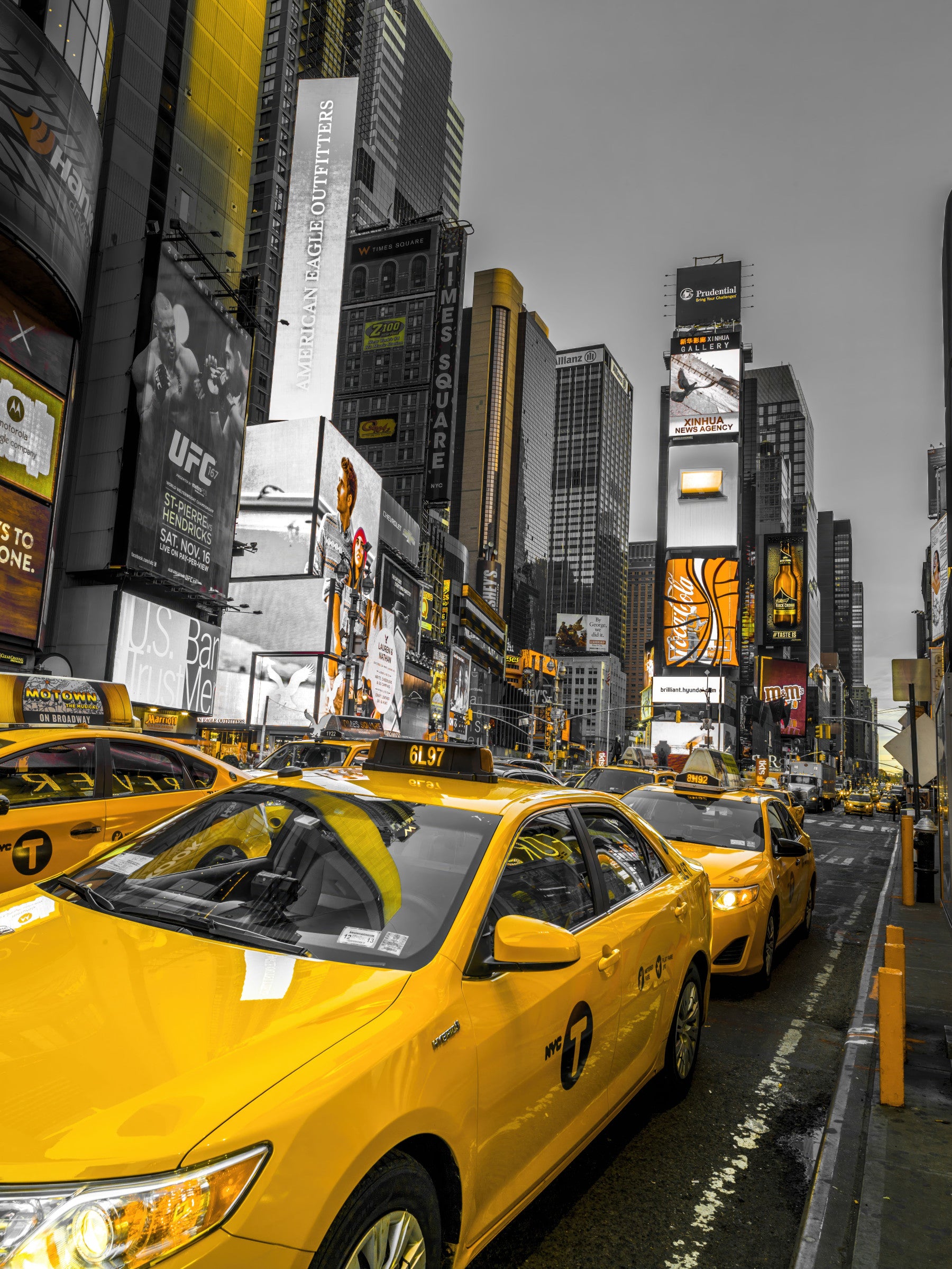 NYC Cabs: Golden Rush Wall Mural